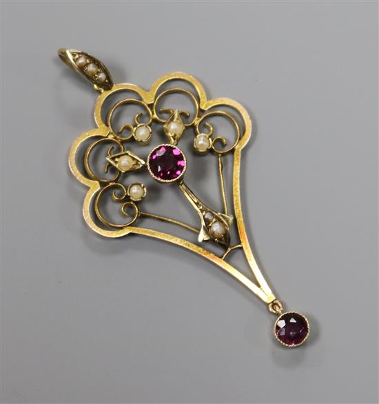 An early 20th century 9ct gold, amethyst and split pearl drop pendant, 45mm.